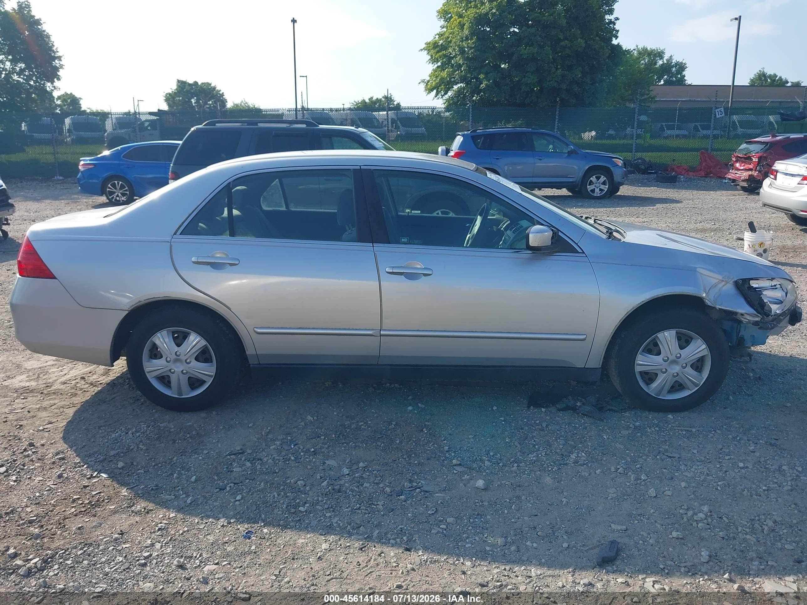 2007 Honda Accord 2.4 Lx Silver vin: JHMCM56427C016880