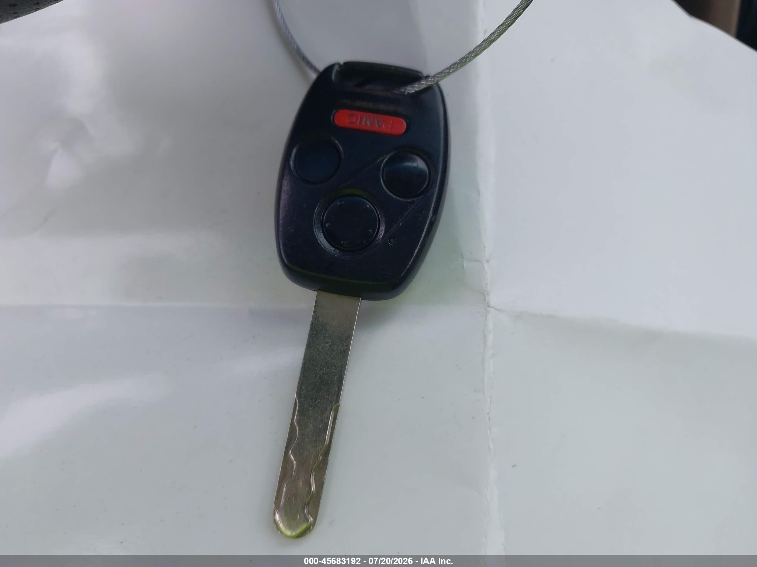 2006 Honda Accord 2.4 Lx Белый vin: JHMCM56446C001098