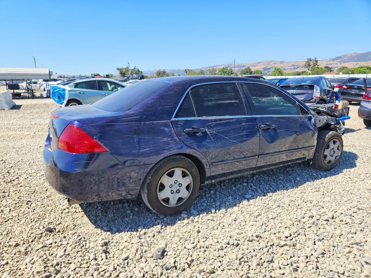 2006 Honda Accord Lx Blue vin: JHMCM56446C008679