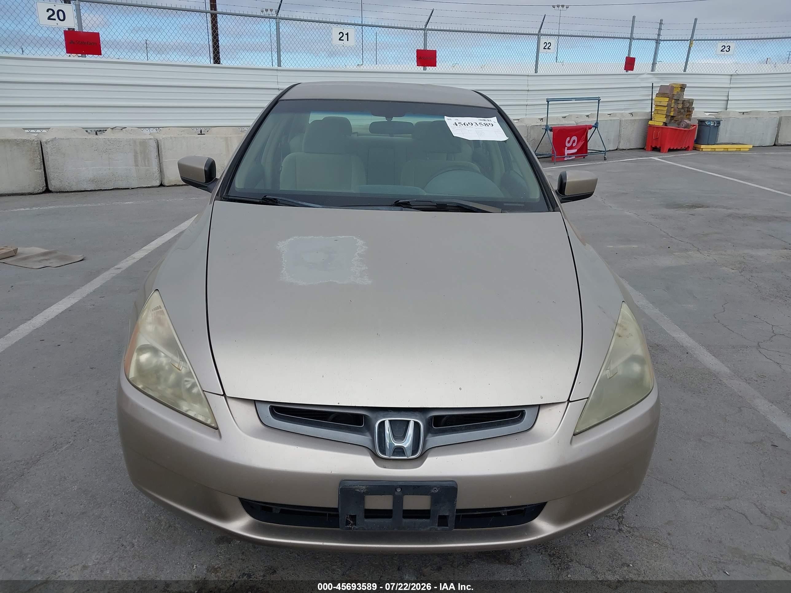 2005 Honda Accord 2.4 Lx Золотой vin: JHMCM56465C003899