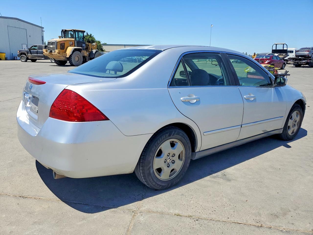 2006 Honda Accord Lx Silver vin: JHMCM56466C008697