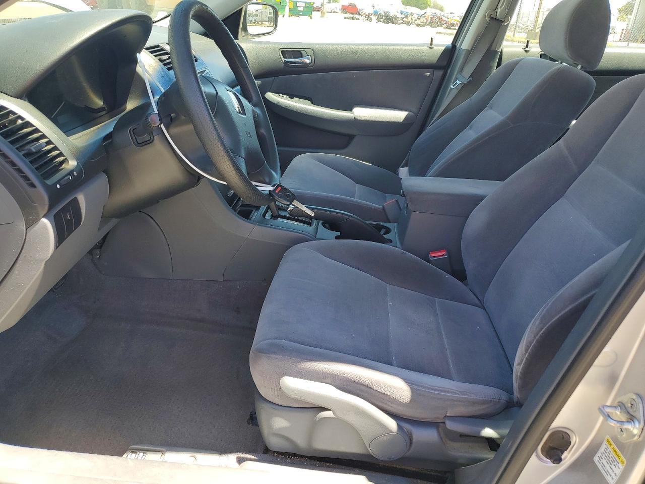 2006 Honda Accord Lx Silver vin: JHMCM56466C008697