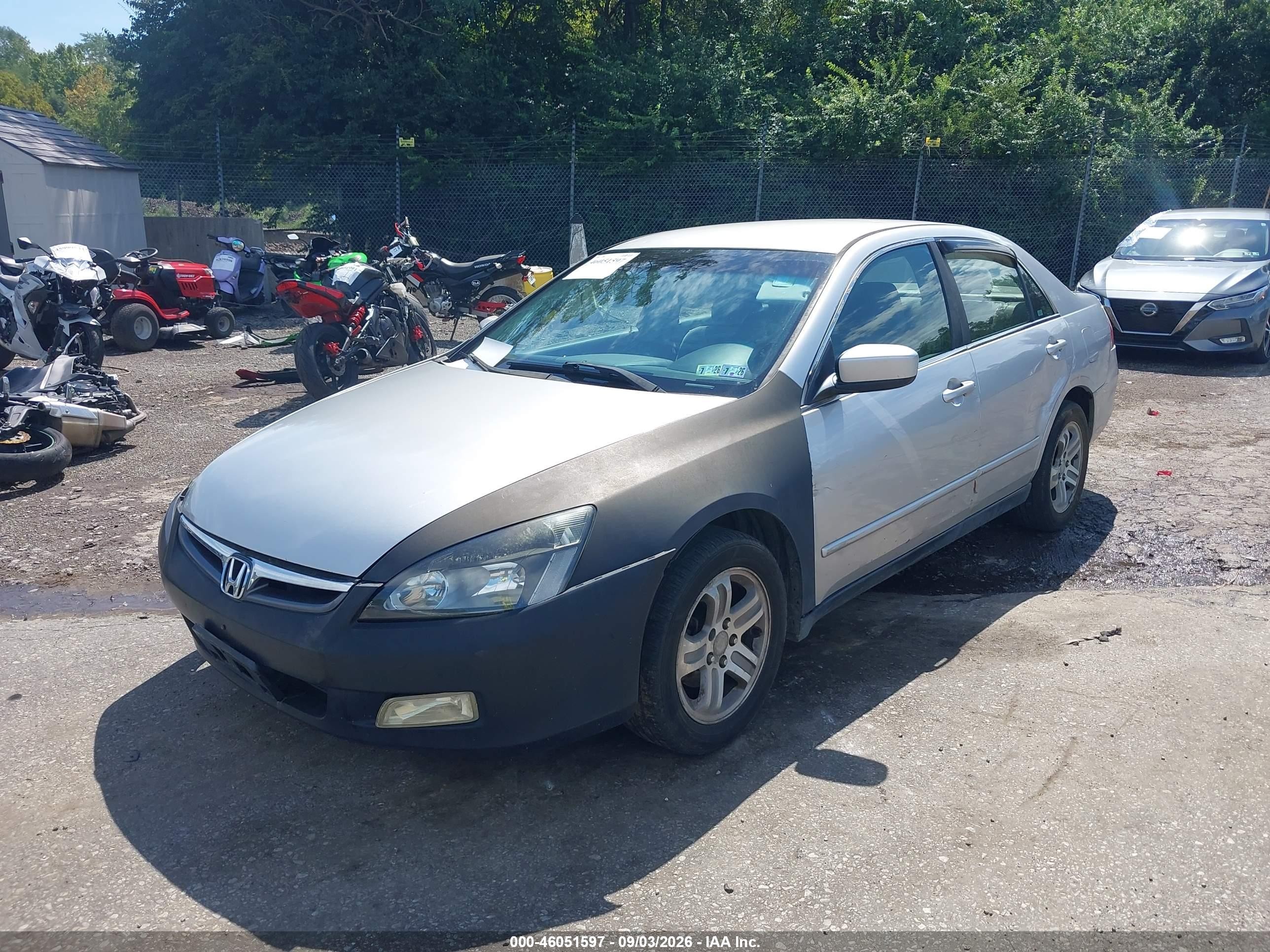 2006 Honda Accord 2.4 Lx Silver vin: JHMCM56476C005971