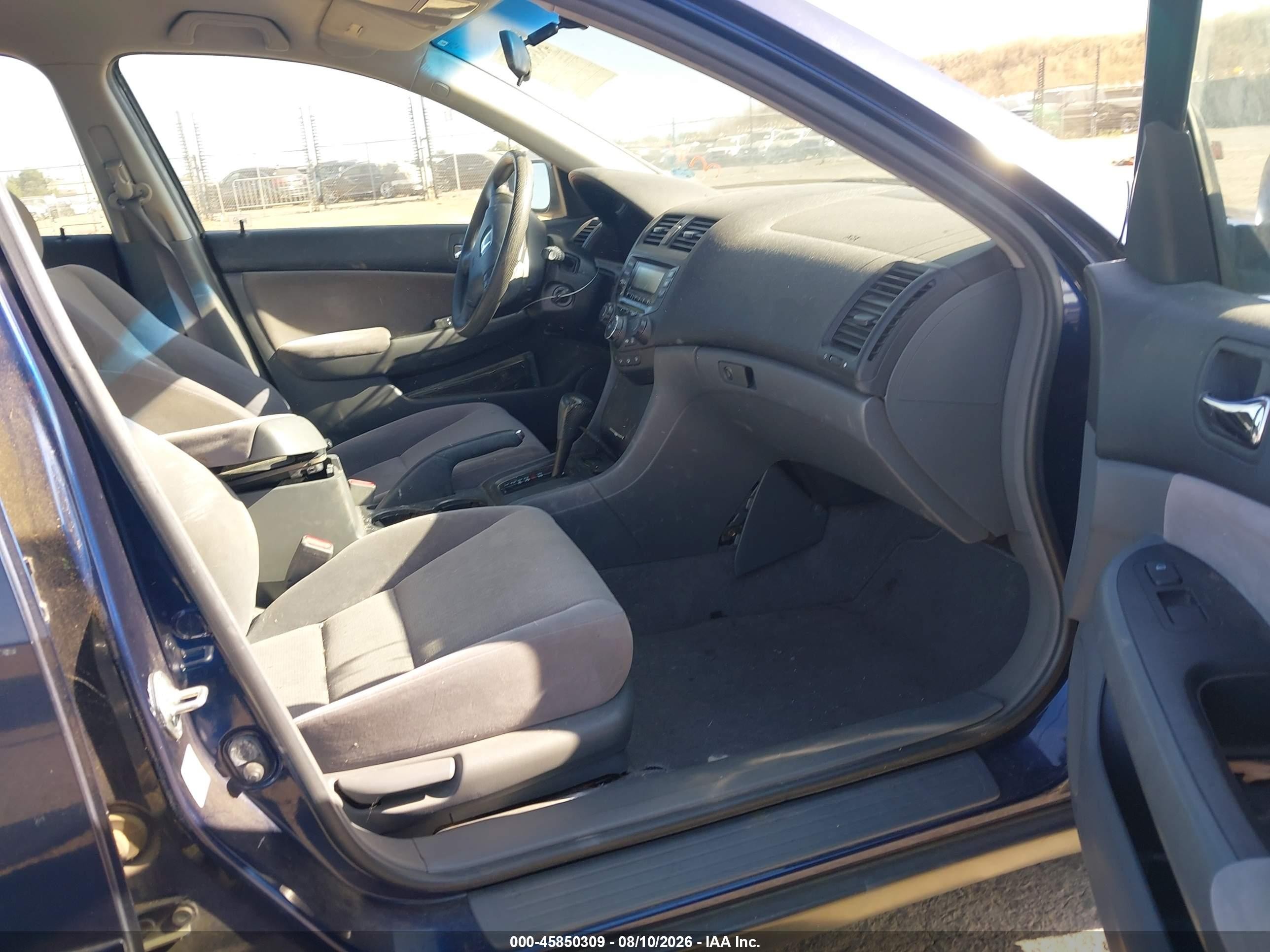 2005 Honda Accord 2.4 Lx Blue vin: JHMCM56485C000289