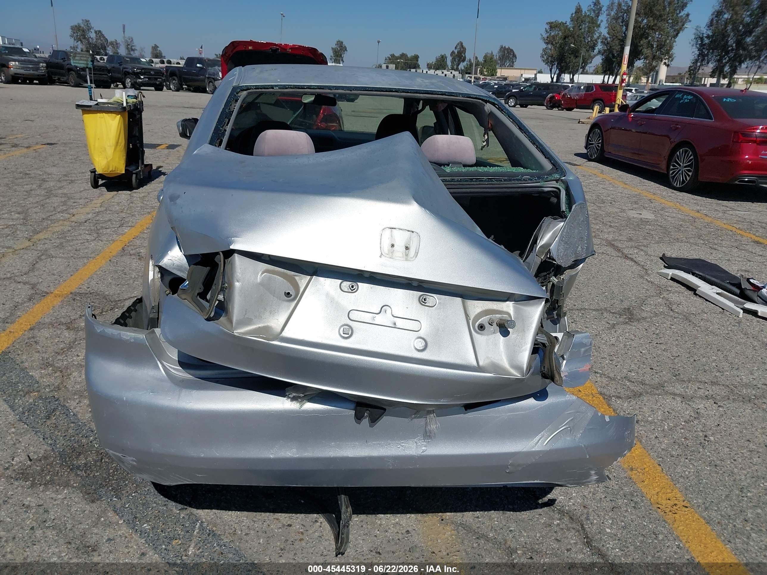 2005 Honda Accord 2.4 Lx Silver vin: JHMCM56495C004545