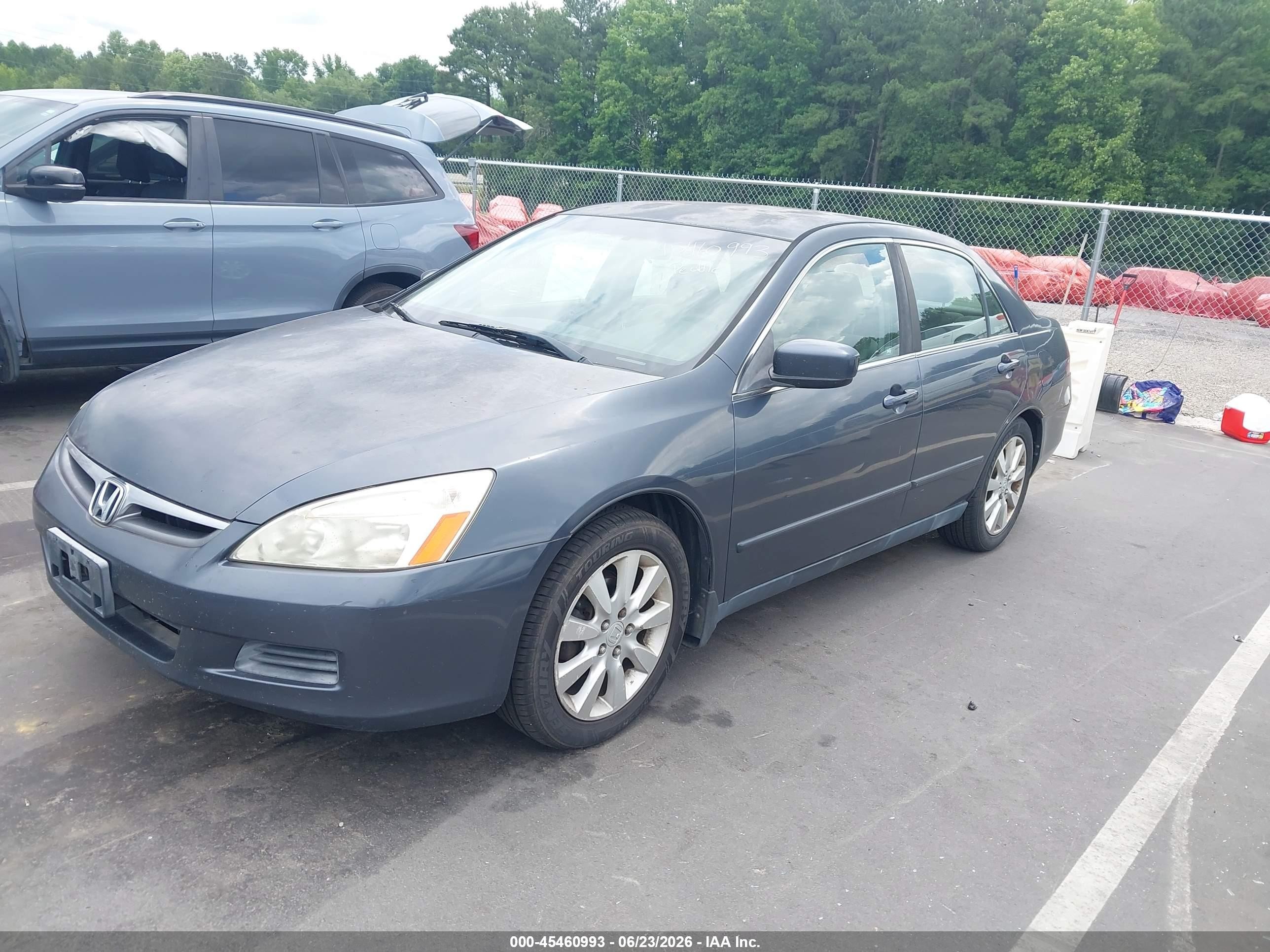 2006 Honda Accord 2.4 Lx Navy vin: JHMCM564X6C011117