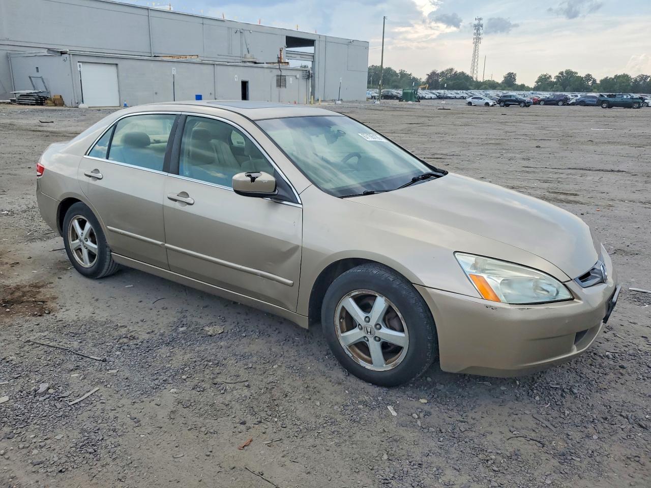 2003 Honda Accord Ex Gold vin: JHMCM56603C009633