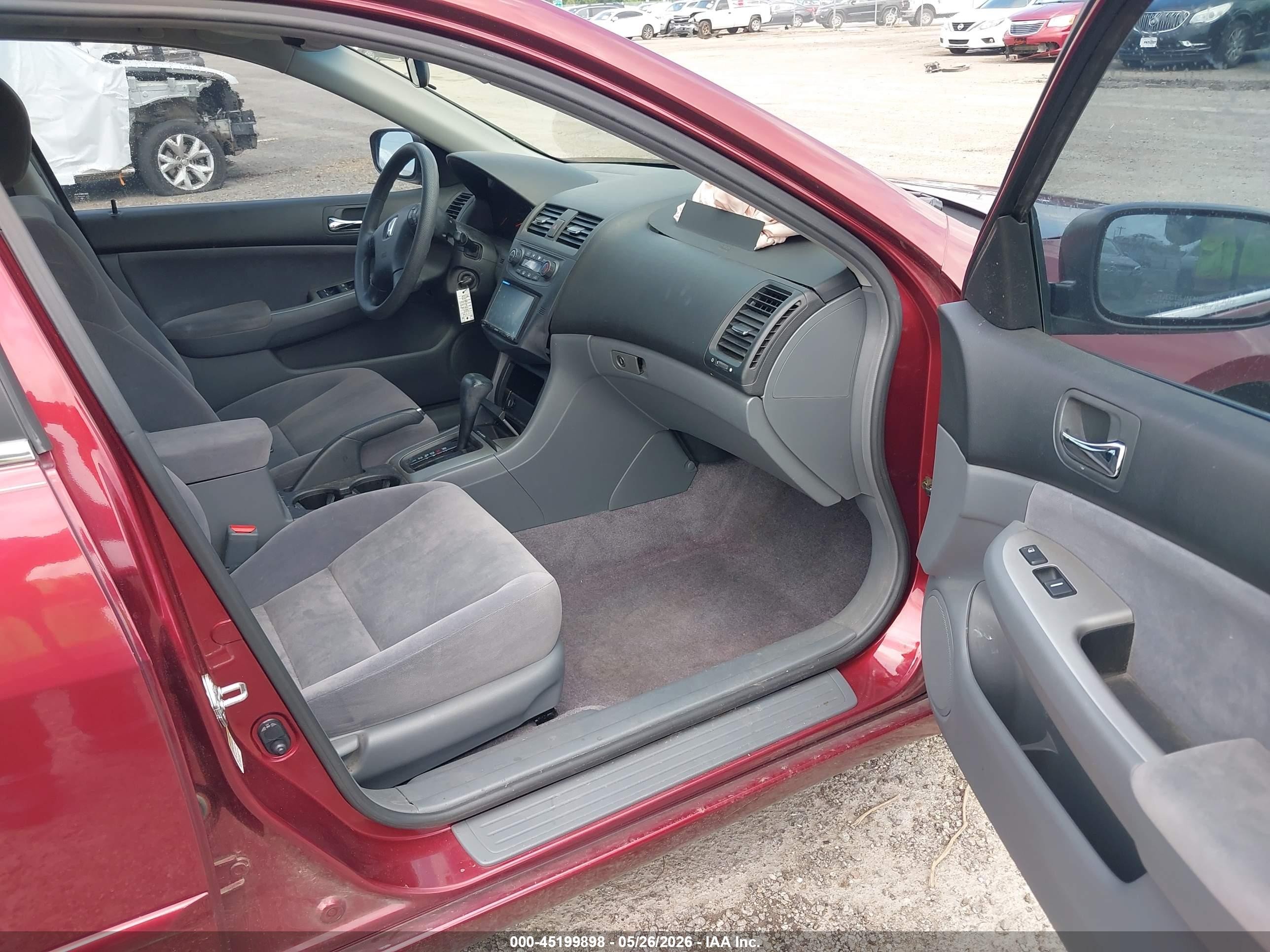 2003 Honda Accord 2.4 Ex Maroon vin: JHMCM56613C005526