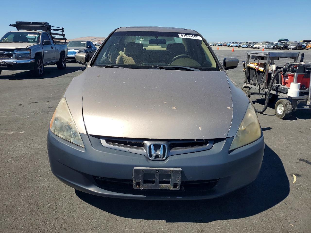 2003 Honda Accord Ex Gold vin: JHMCM56613C024139