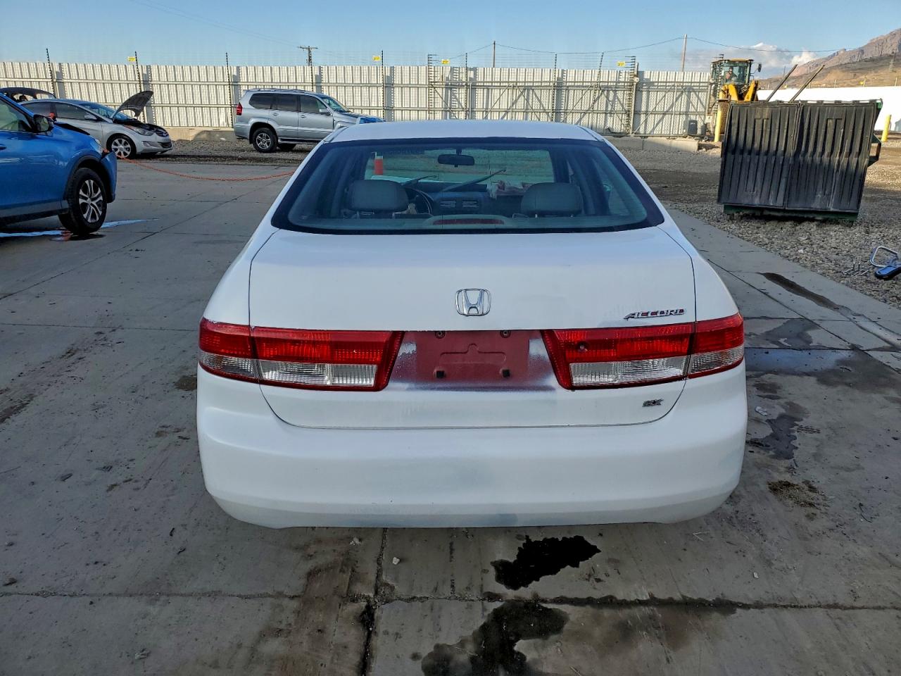 2003 Honda Accord Ex White vin: JHMCM56613C051096