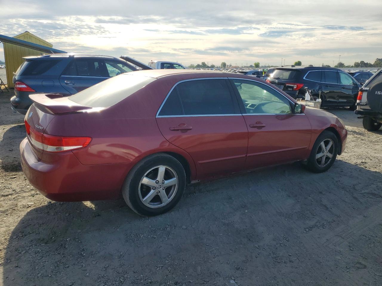 2003 Honda Accord Ex Burgundy vin: JHMCM56623C009620