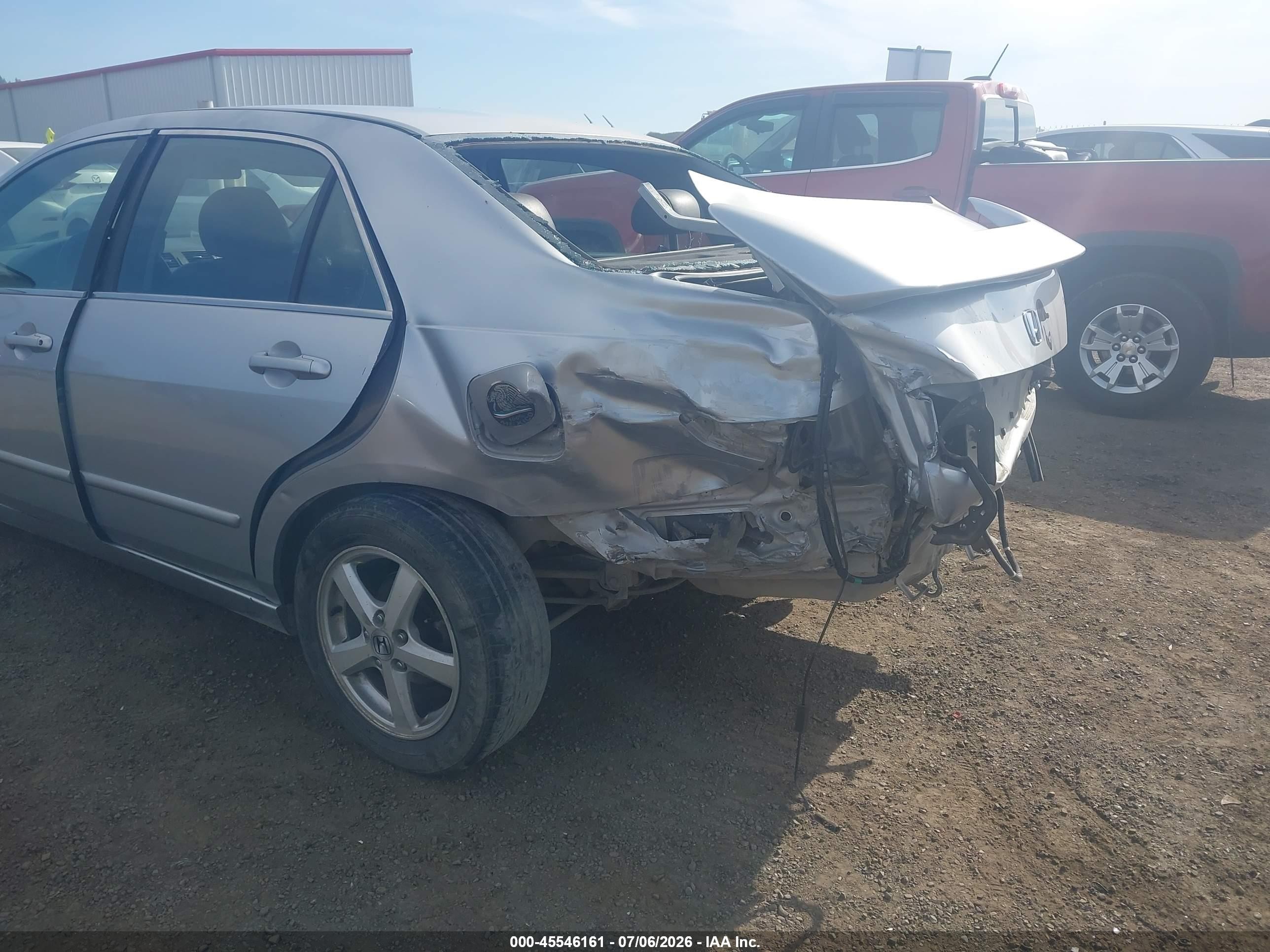2003 Honda Accord Sdn Ex Silver vin: JHMCM56623C022755