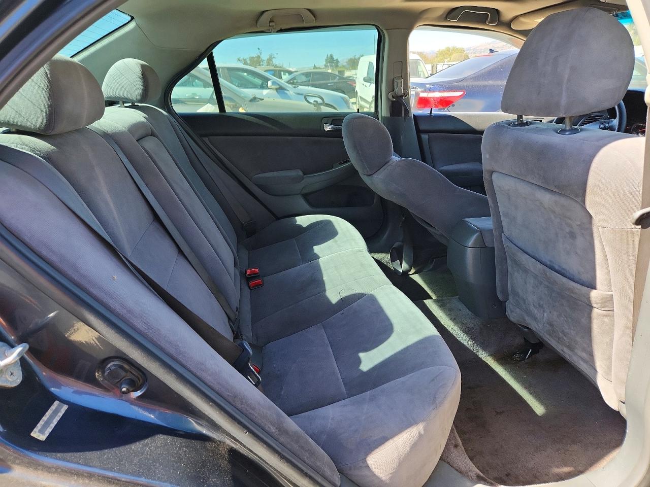 2003 Honda Accord Ex Серебряный vin: JHMCM56633C008802
