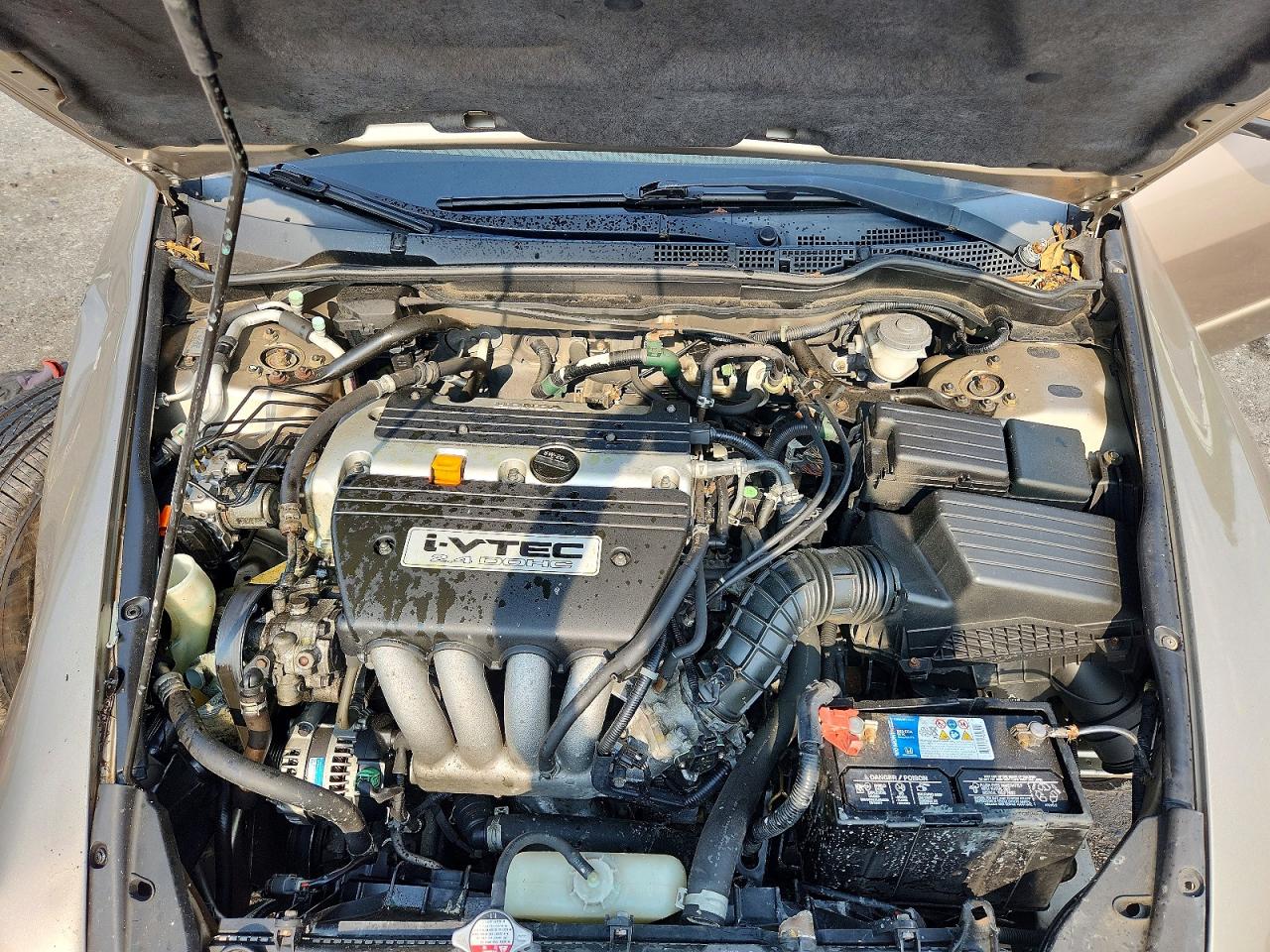 2003 Honda Accord Ex Gold vin: JHMCM56633C044733