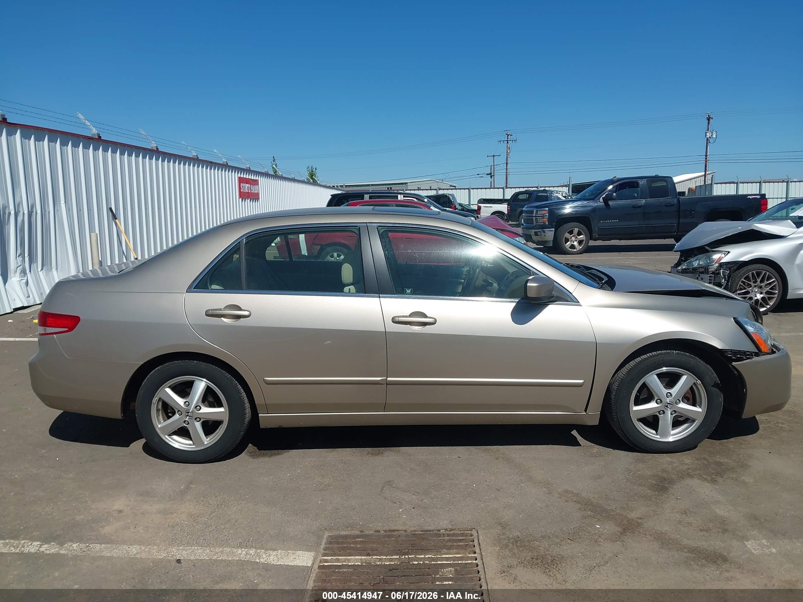 2003 Honda Accord 2.4 Ex Gold vin: JHMCM56633C067851