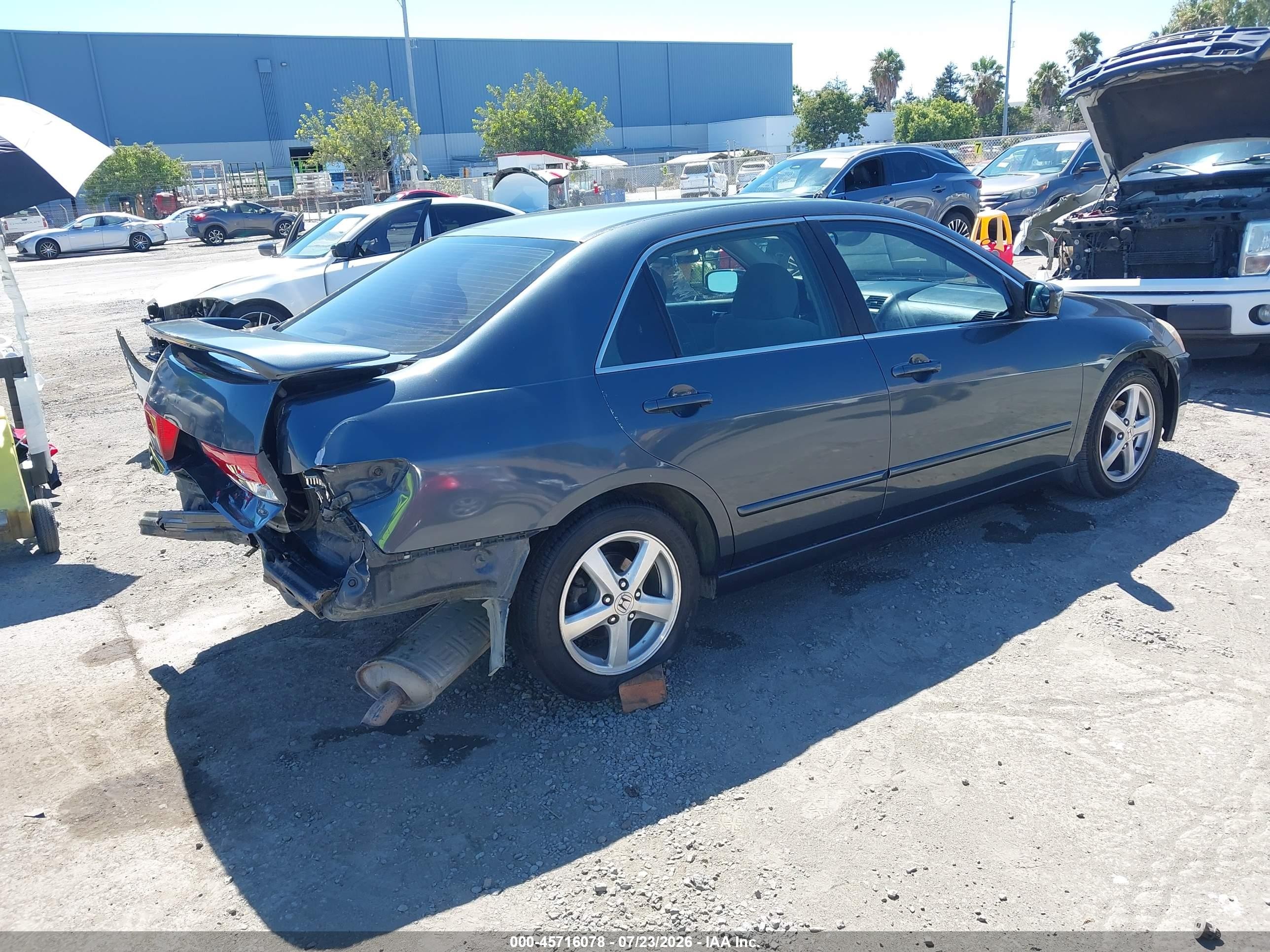 2004 Honda Accord 2.4 Ex Gray vin: JHMCM56634C017579
