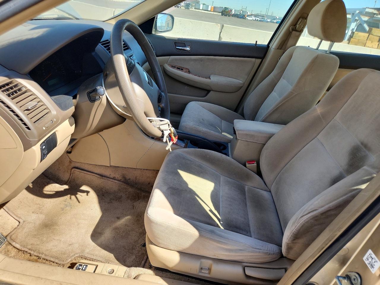2003 Honda Accord Ex Gold vin: JHMCM56643C013569