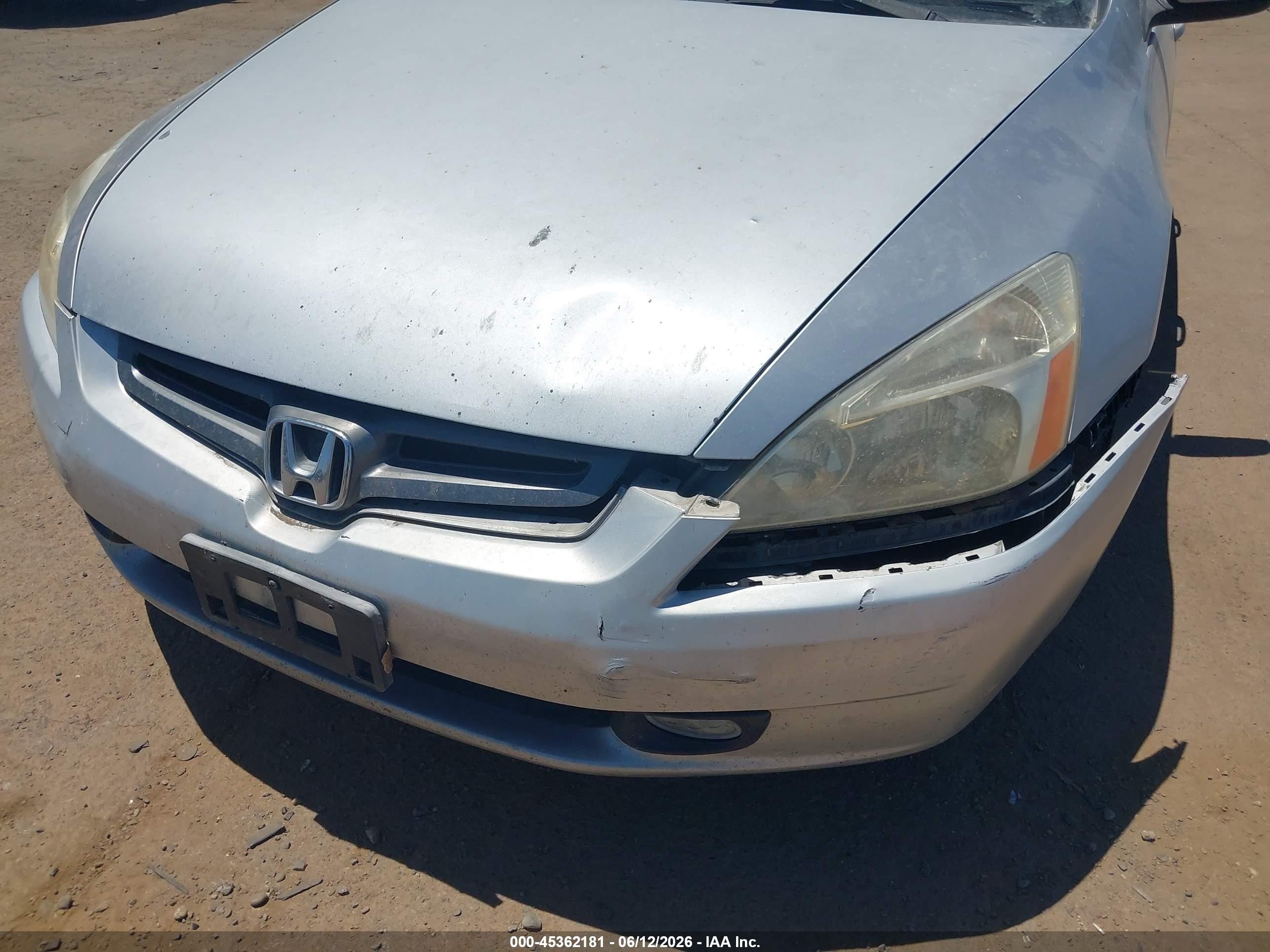 2004 Honda Accord 2.4 Ex Silver vin: JHMCM56644C020538
