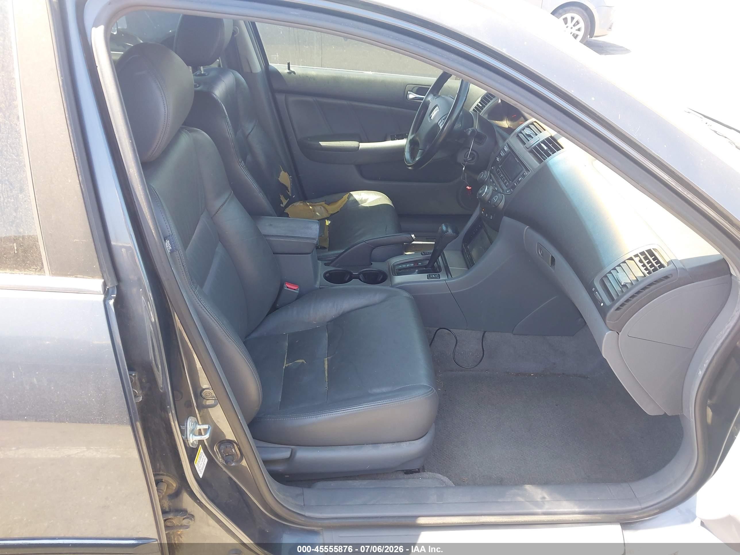 2003 Honda Accord Sdn Ex Gray vin: JHMCM56653C015928