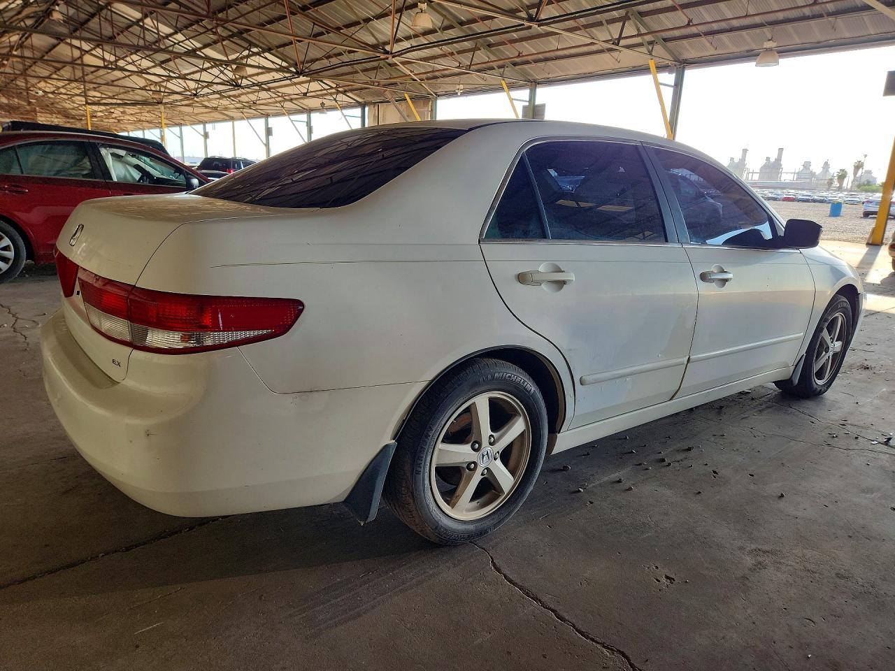 2003 Honda Accord Ex White vin: JHMCM56653C083162