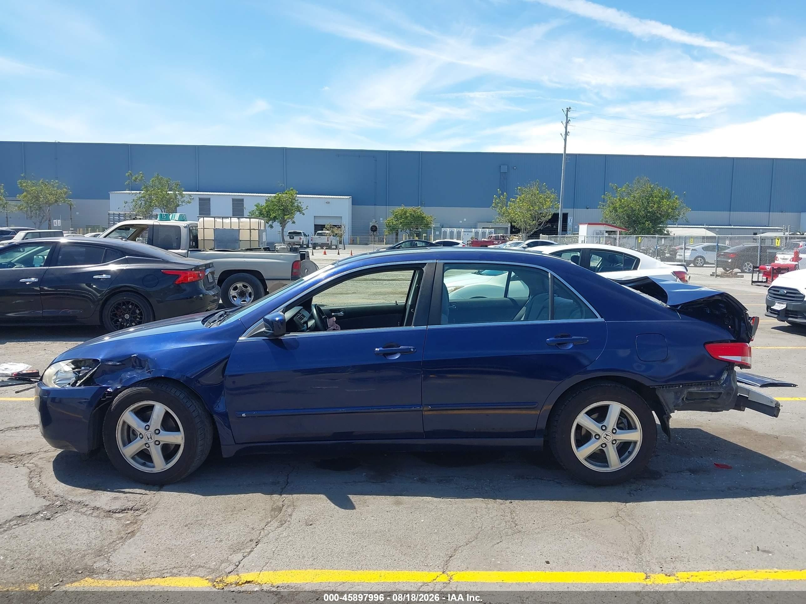 2004 Honda Accord 2.4 Ex Blue vin: JHMCM56654C028888