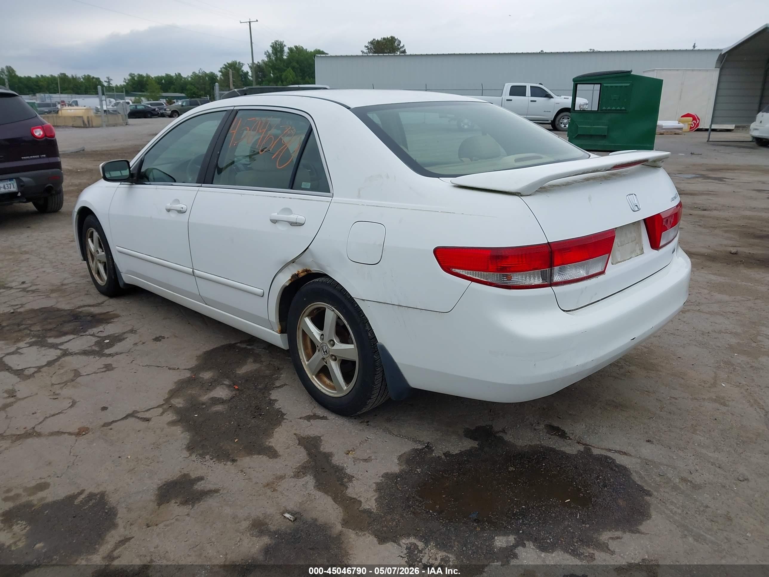 2003 Honda Accord 2.4 Ex White vin: JHMCM56663C004193