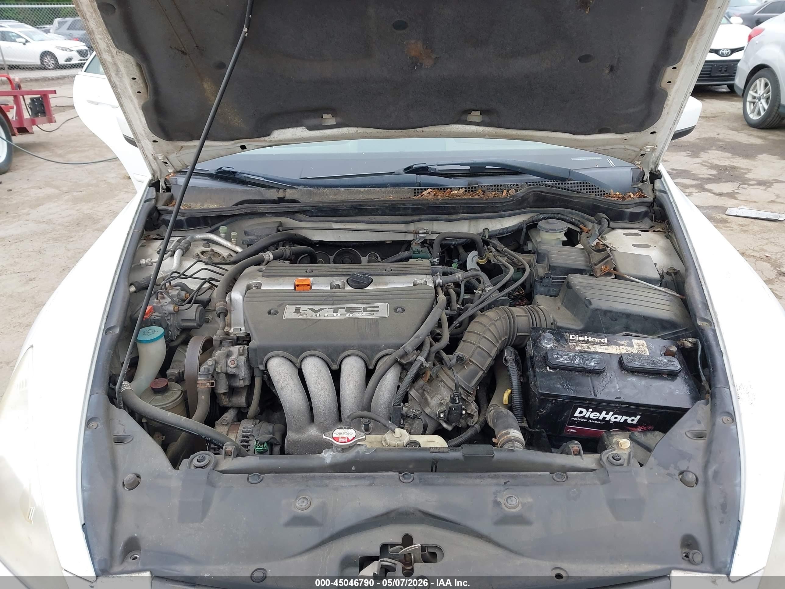 2003 Honda Accord 2.4 Ex White vin: JHMCM56663C004193