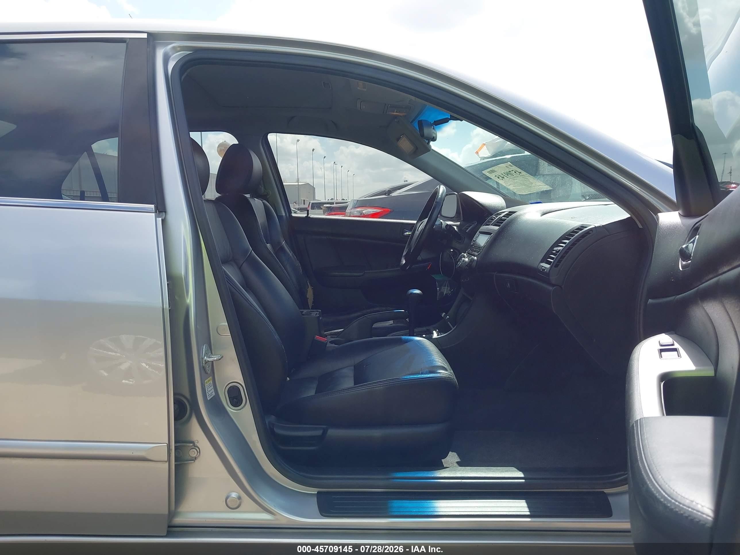 2003 Honda Accord 2.4 Ex Silver vin: JHMCM56673C003036