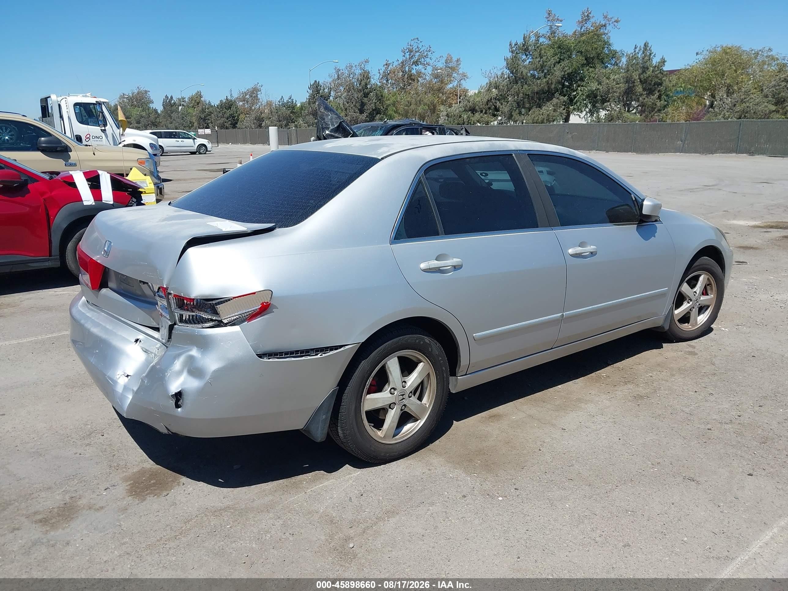 2003 Honda Accord 2.4 Ex Silver vin: JHMCM56673C033668
