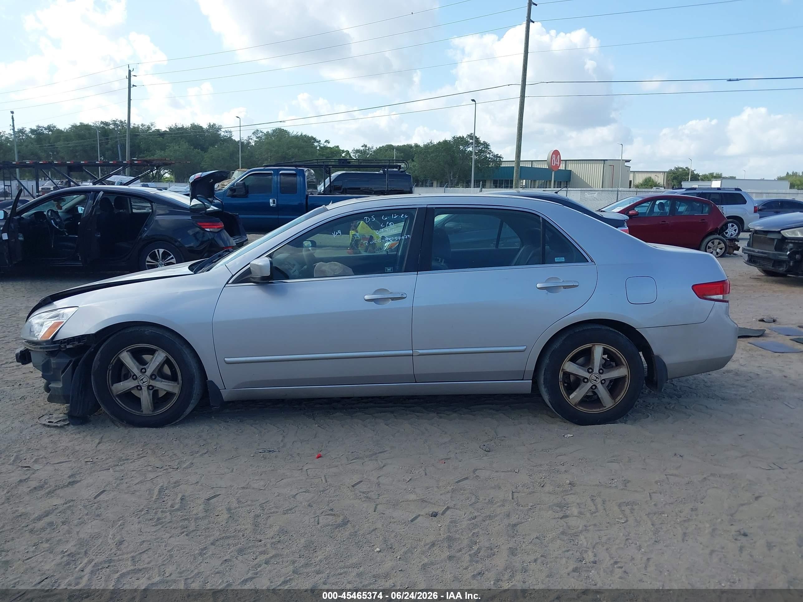 2003 Honda Accord Sdn Ex Silver vin: JHMCM56683C050480