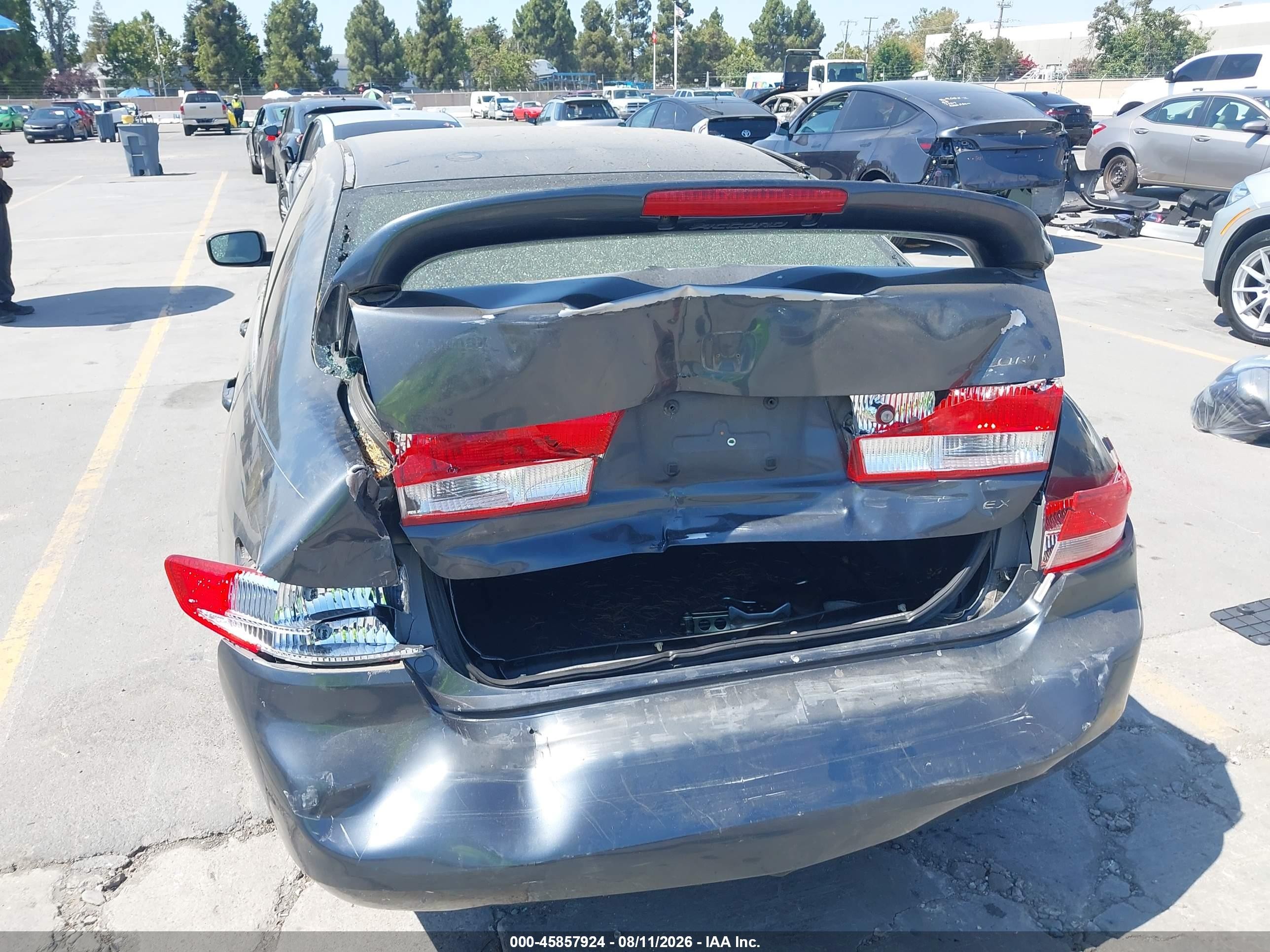 2003 Honda Accord 2.4 Ex Gray vin: JHMCM56683C057302