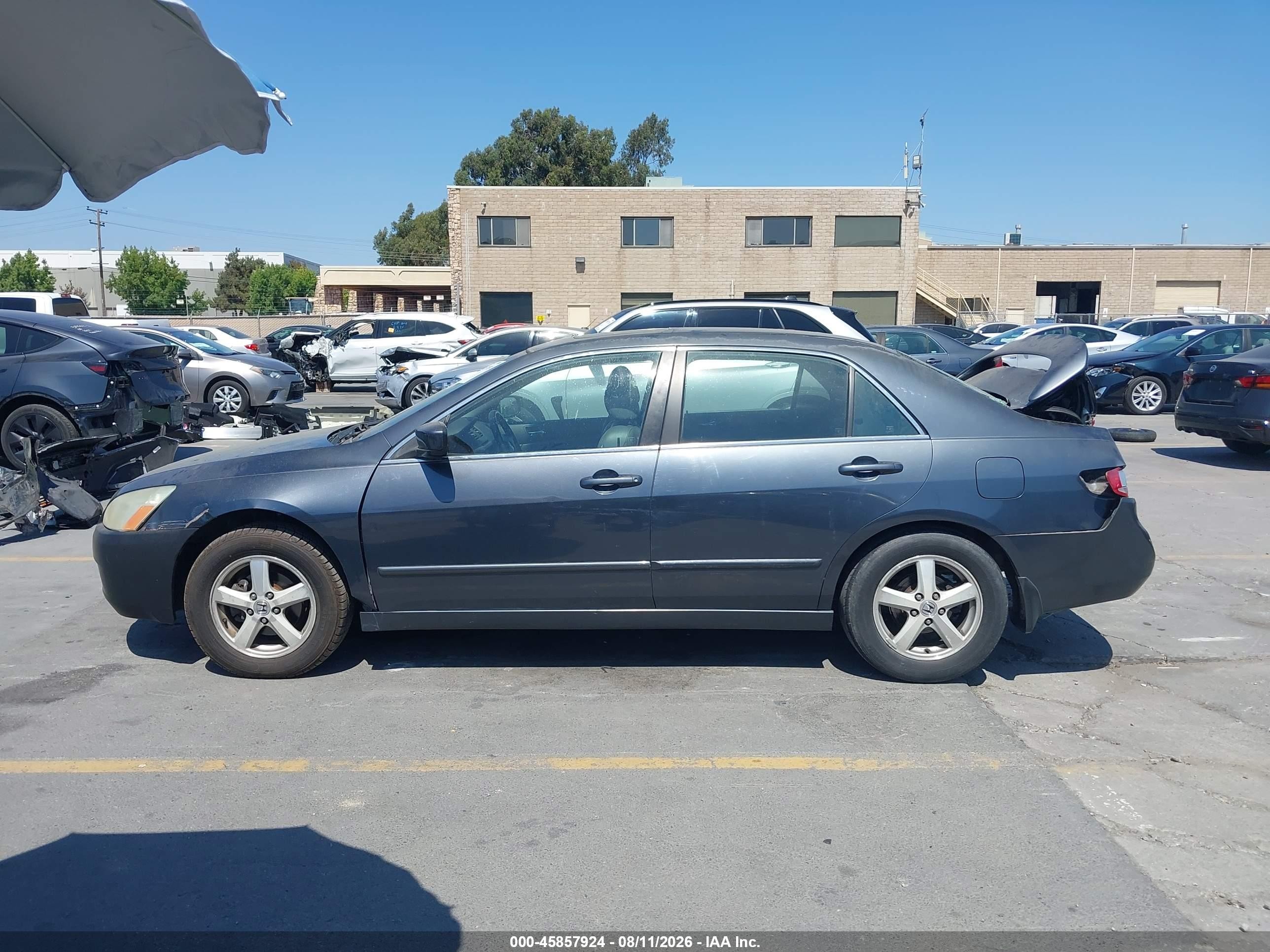 2003 Honda Accord 2.4 Ex Gray vin: JHMCM56683C057302