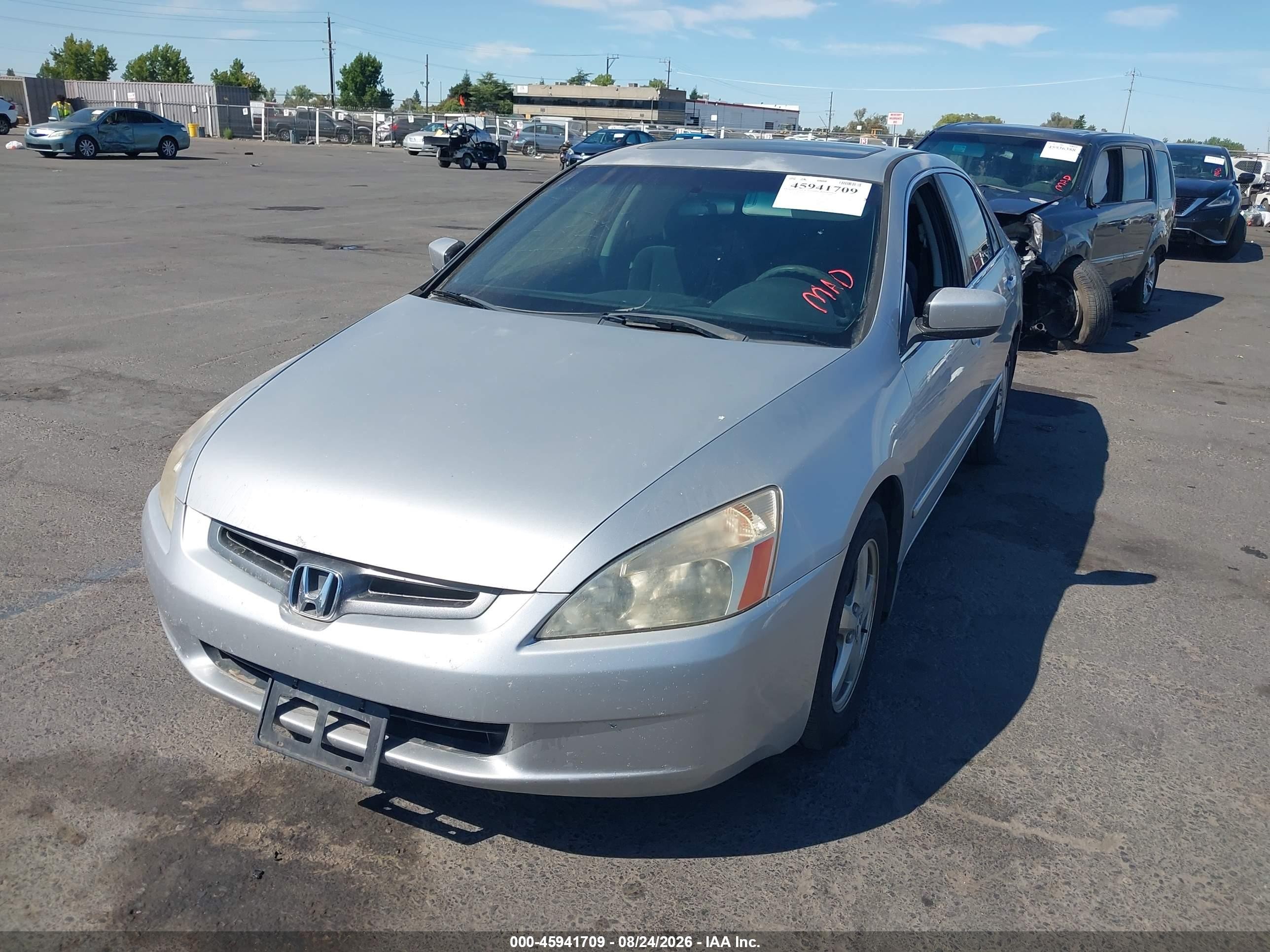 2003 Honda Accord 2.4 Ex Silver vin: JHMCM56683C069725