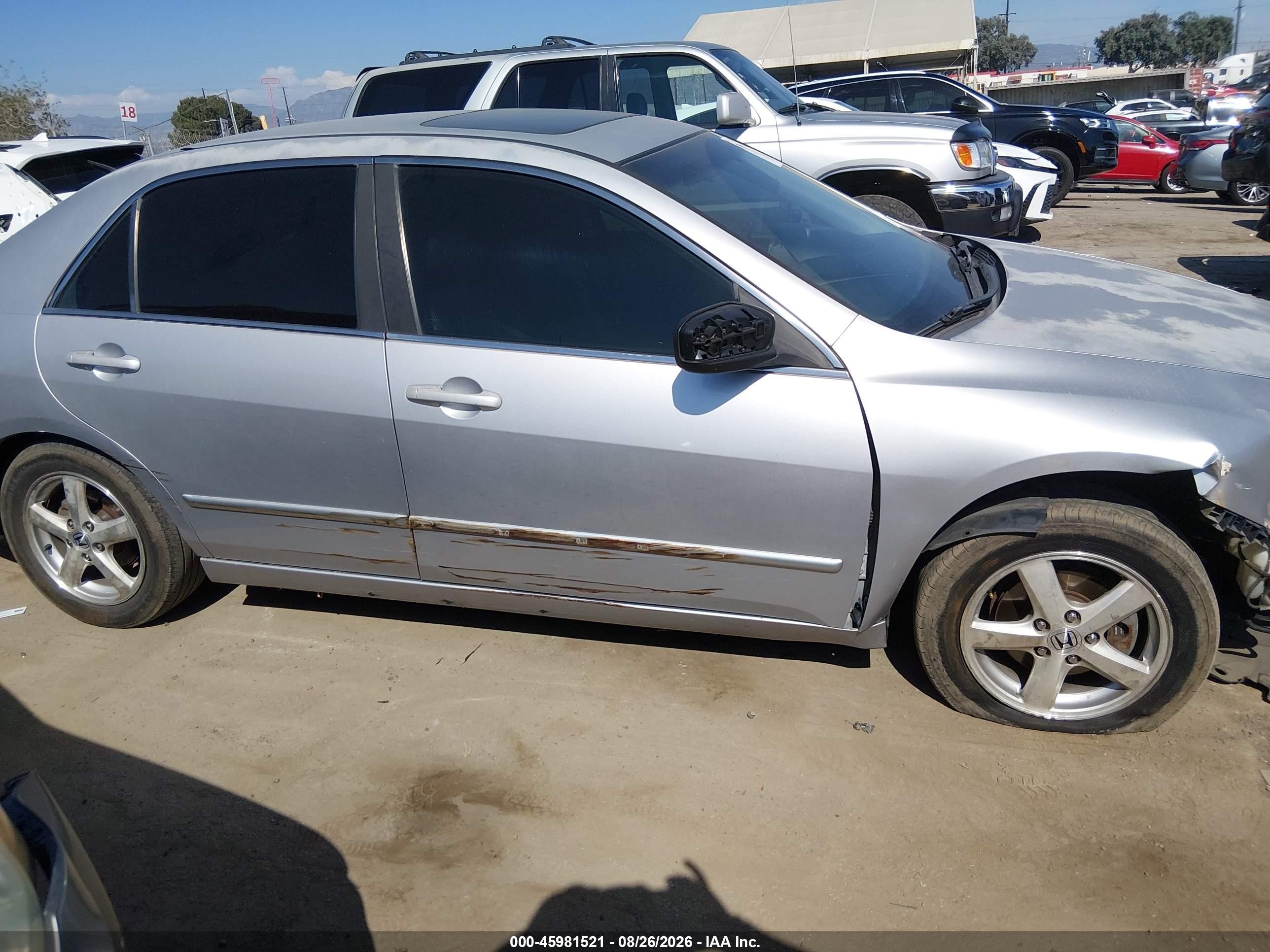 2003 Honda Accord 2.4 Ex Silver vin: JHMCM56693C078370