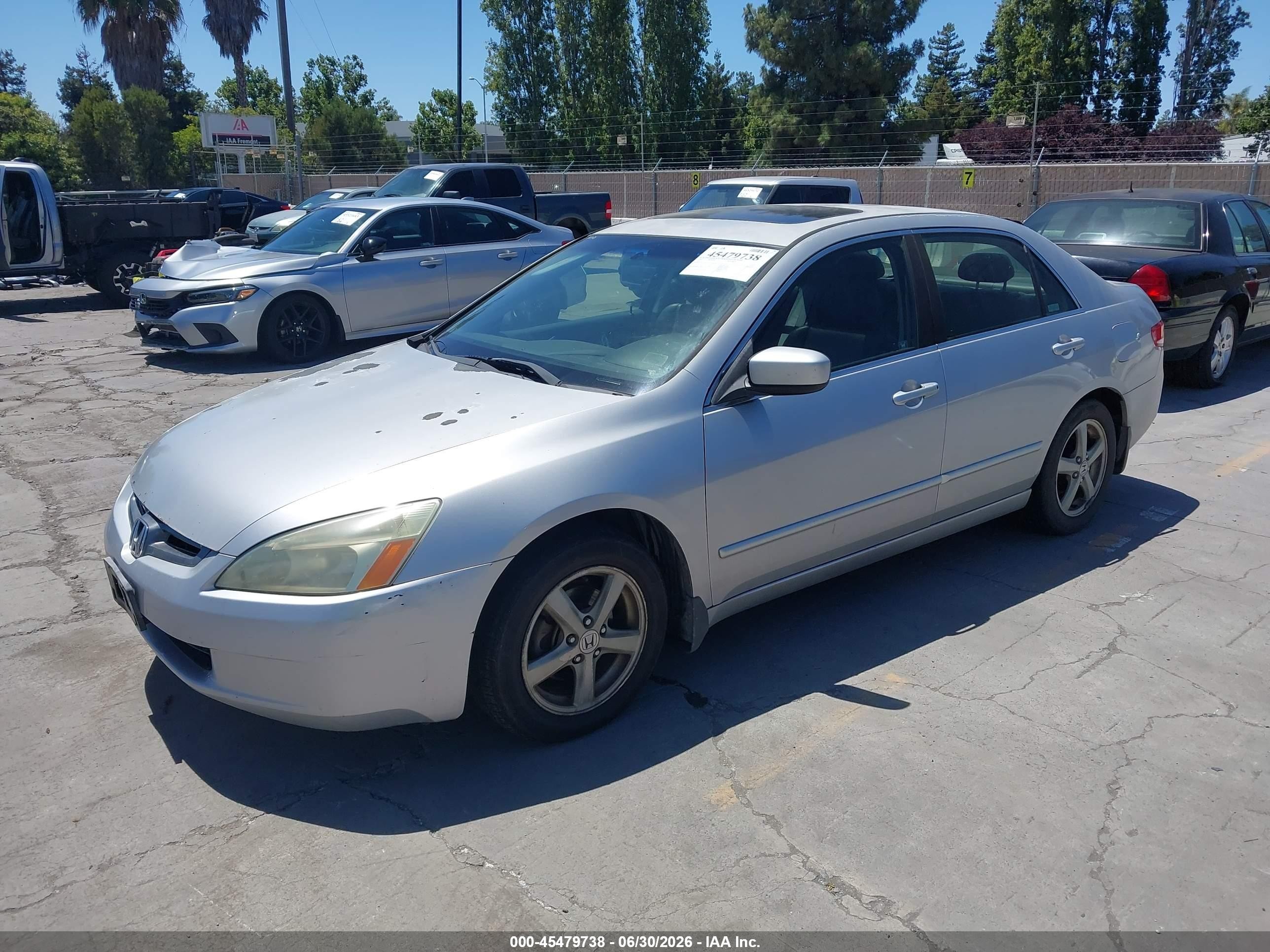 2003 Honda Accord Sdn Ex Silver vin: JHMCM566X3C073260