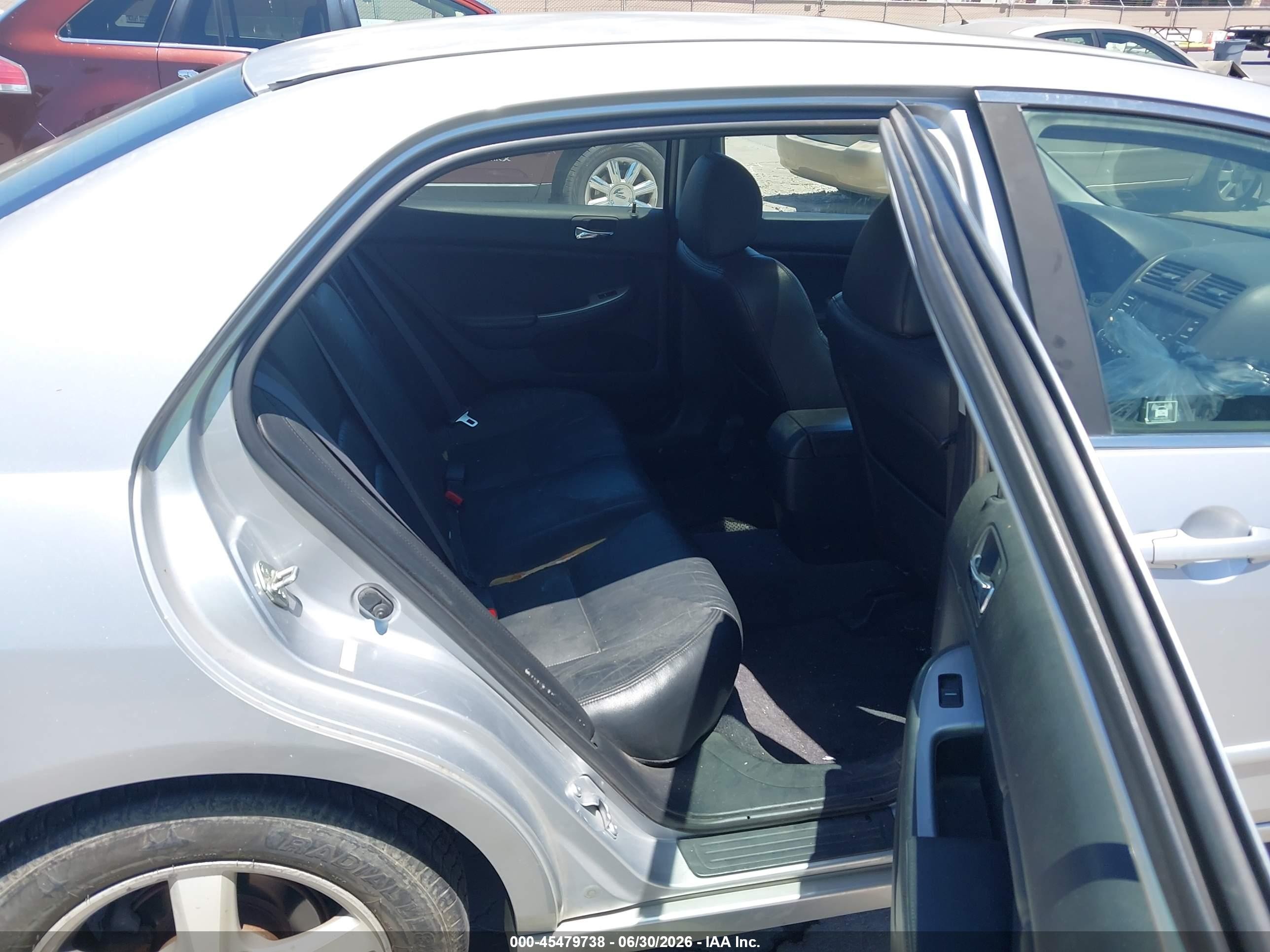 2003 Honda Accord Sdn Ex Silver vin: JHMCM566X3C073260