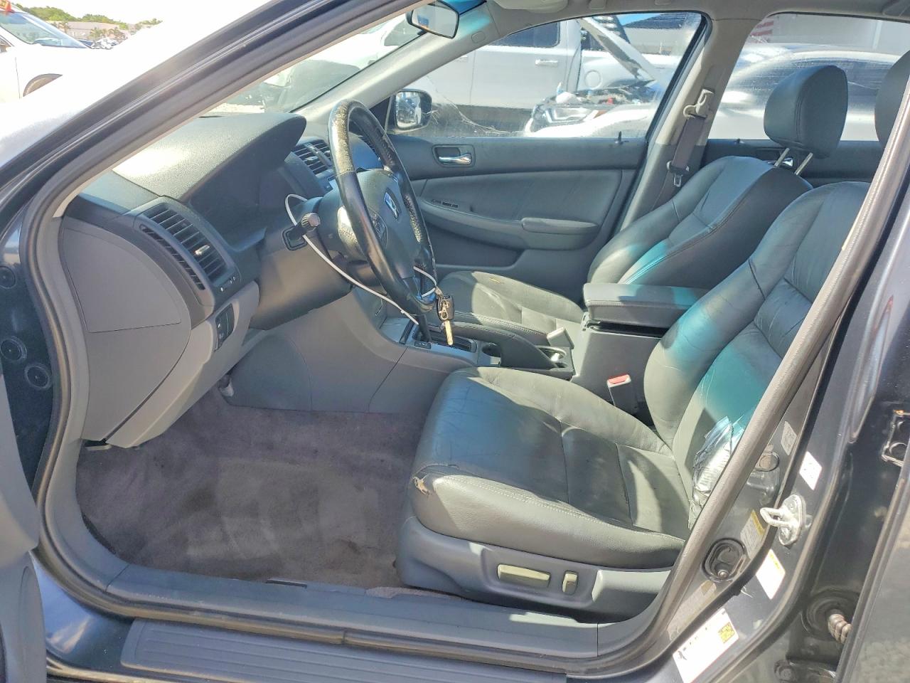 2004 Honda Accord Ex Gray vin: JHMCM56704C015751