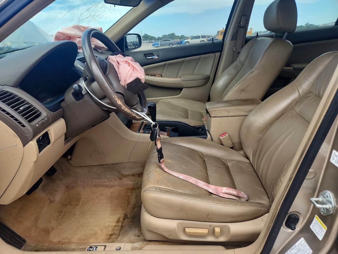 2003 Honda Accord Ex Beige vin: JHMCM56713C070983