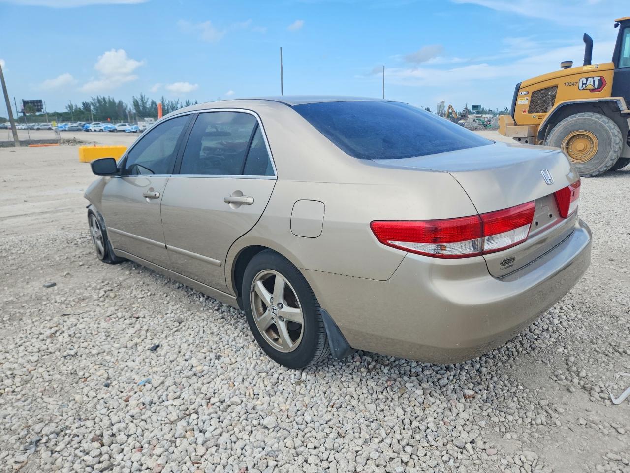 2003 Honda Accord Ex Beige vin: JHMCM56713C070983