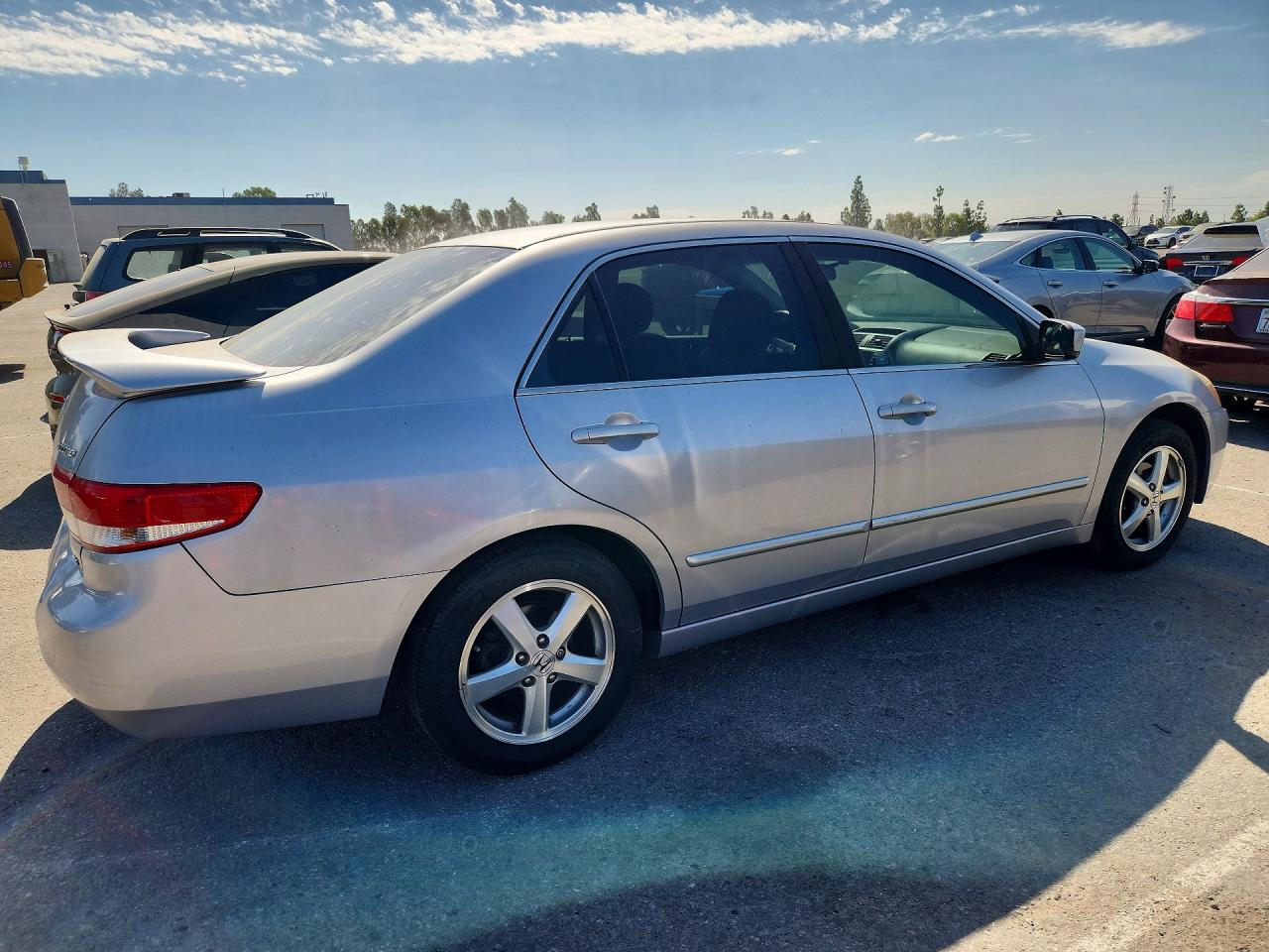 2003 Honda Accord Ex Silver vin: JHMCM56713C079988