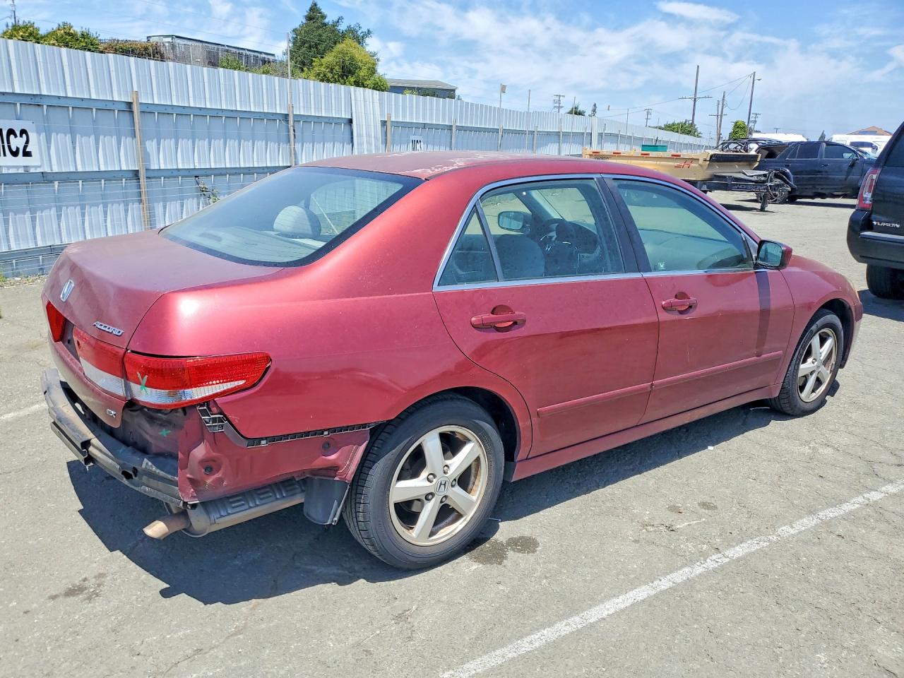 2004 Honda Accord Ex Maroon vin: JHMCM56744C018264
