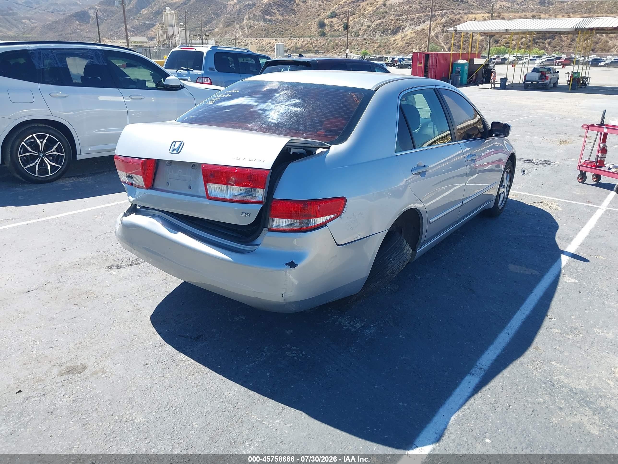 2004 Honda Accord 2.4 Ex Silver vin: JHMCM56754C018662