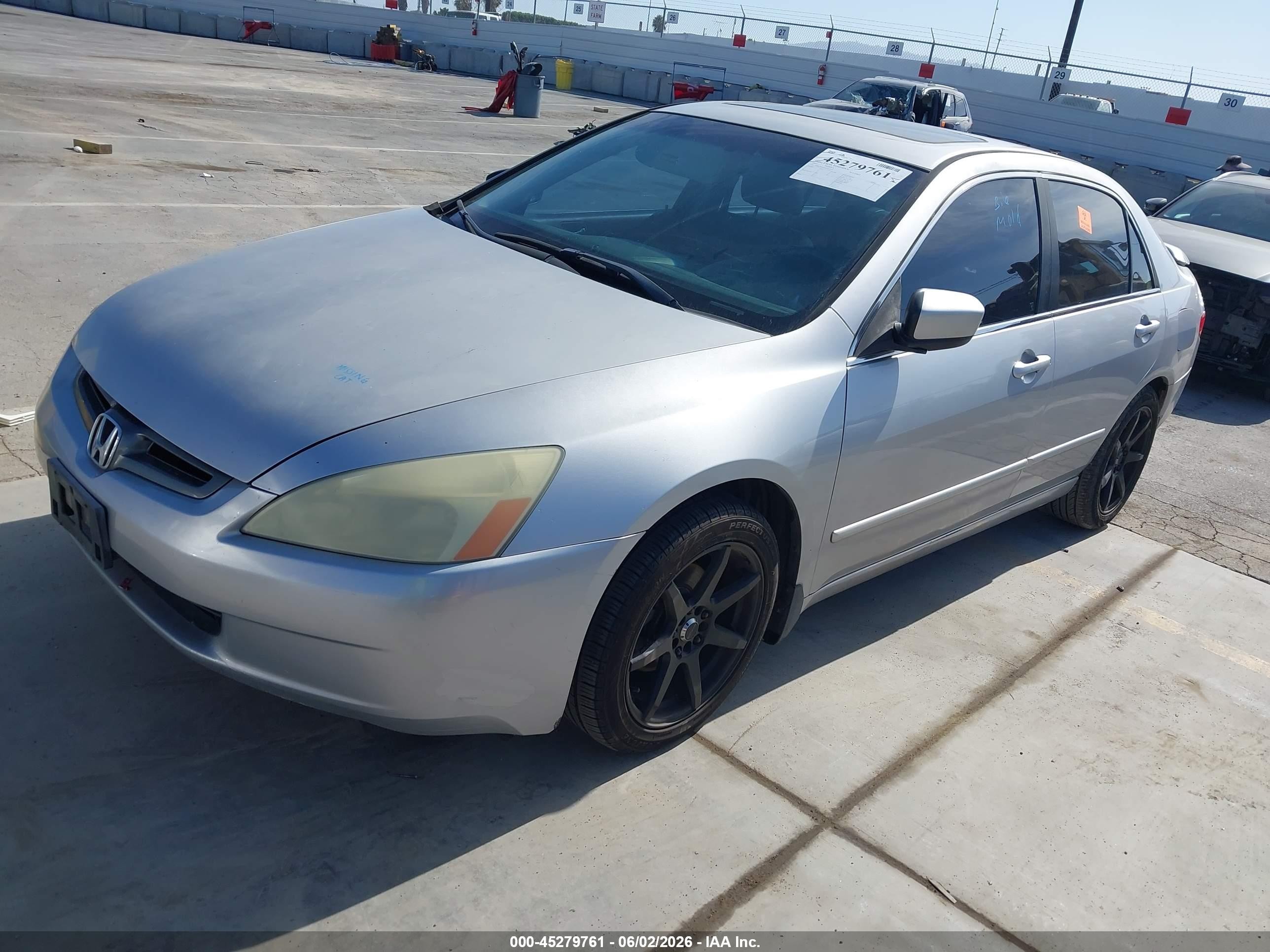 2003 Honda Accord 2.4 Ex Silver vin: JHMCM56763C067559