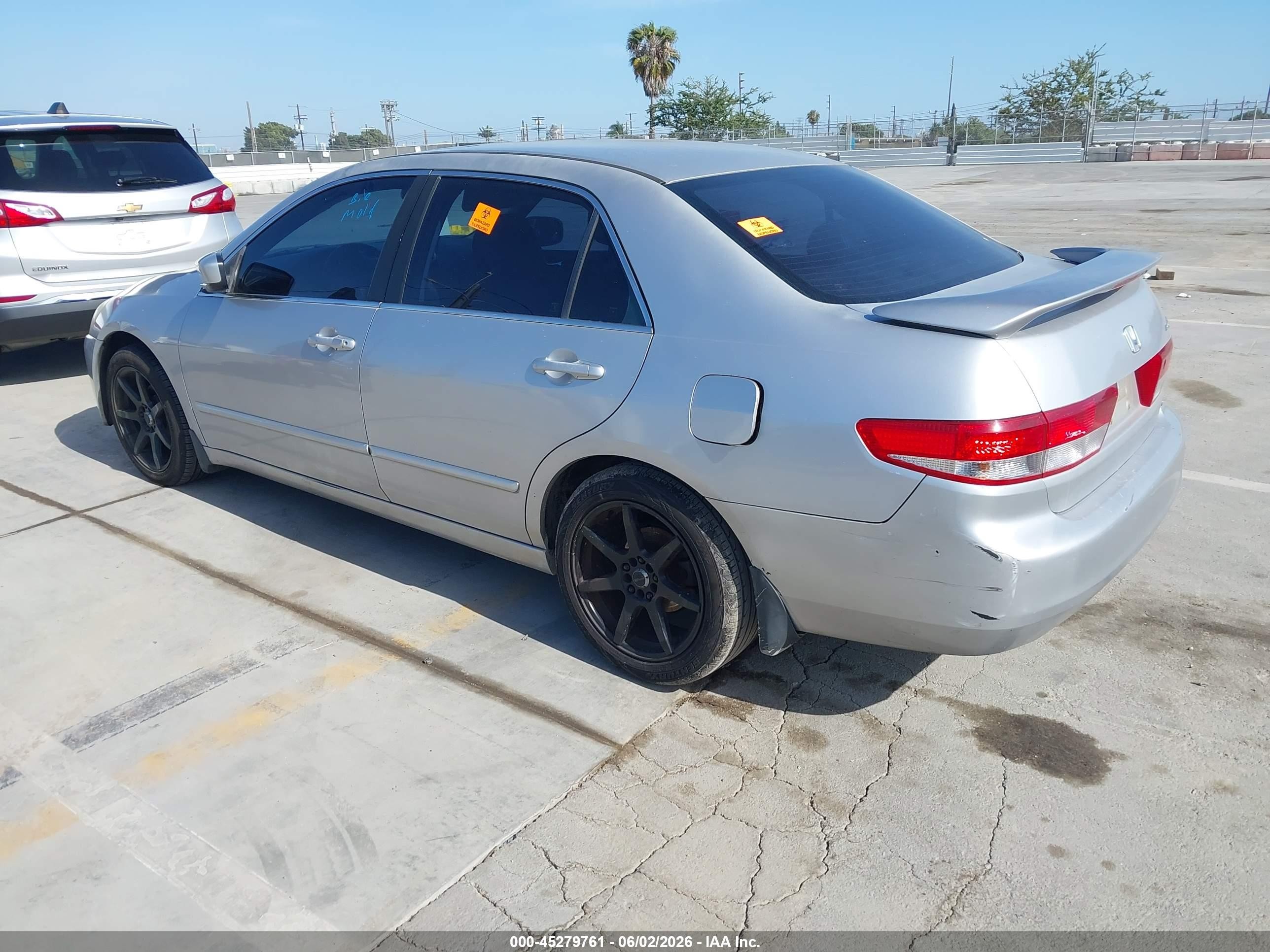 2003 Honda Accord 2.4 Ex Silver vin: JHMCM56763C067559