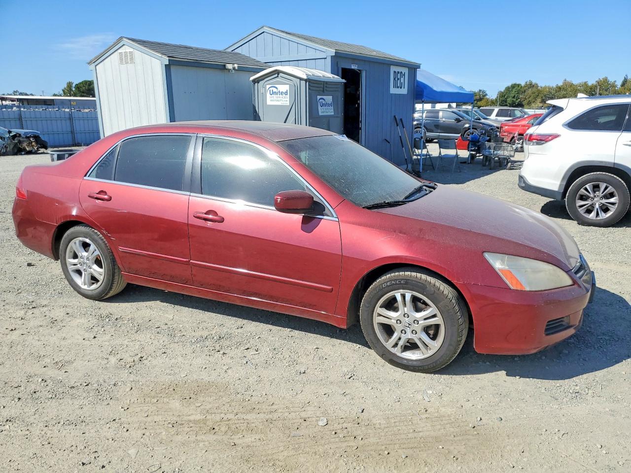 2006 Honda Accord Ex Burgundy vin: JHMCM56766C004143