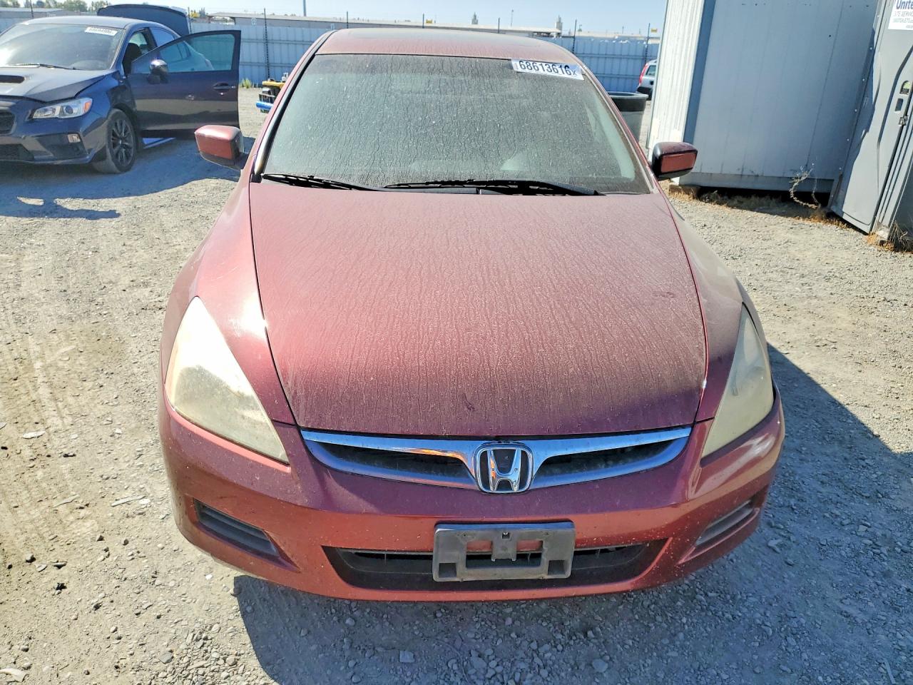 2006 Honda Accord Ex Burgundy vin: JHMCM56766C004143