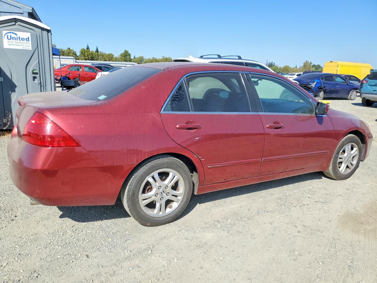 2006 Honda Accord Ex Burgundy vin: JHMCM56766C004143