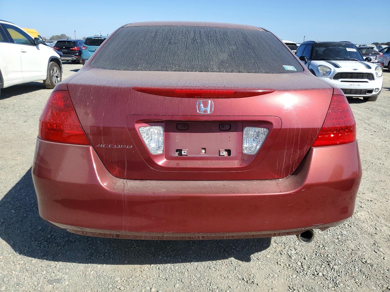 2006 Honda Accord Ex Burgundy vin: JHMCM56766C004143