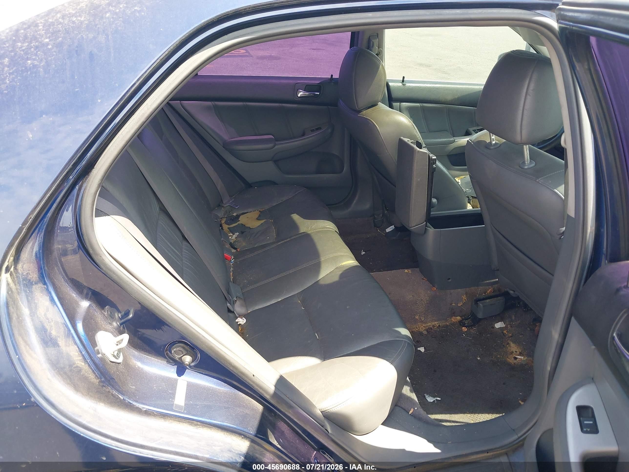2005 Honda Accord 2.4 Ex Blue vin: JHMCM56805C005621