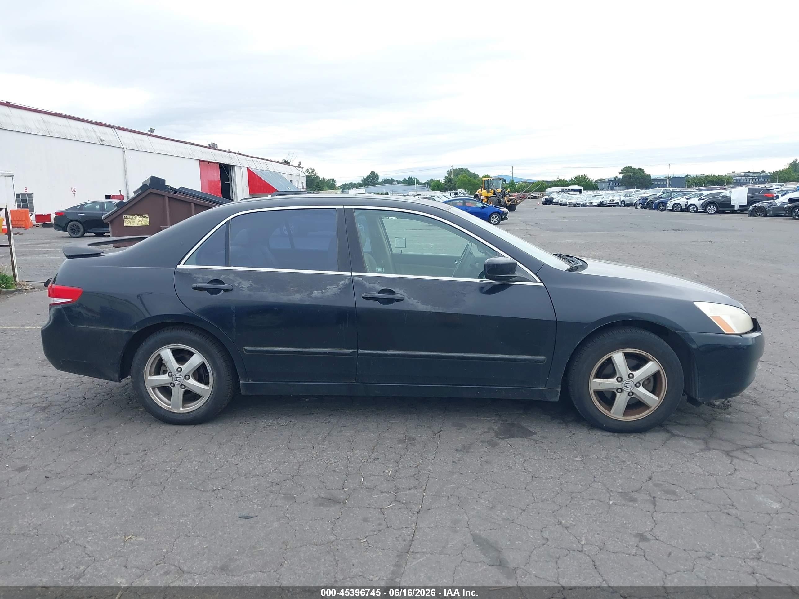 2004 Honda Accord 2.4 Ex Черный vin: JHMCM56814C035001